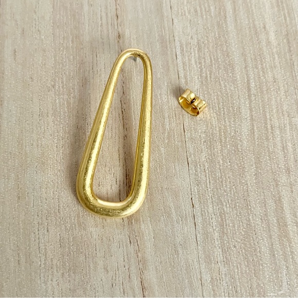 Madewell teardrop front hoop earrings - new - Picture 4 of 4